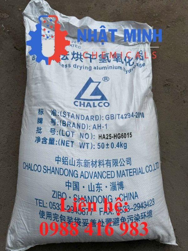 Bao bì sản phẩm Aluminium Hydroxide AH-1 50kg của Chalco – Nhập khẩu bởi Nhất Minh Chemicals, ứng dụng trong xử lý nước và sản xuất vật liệu